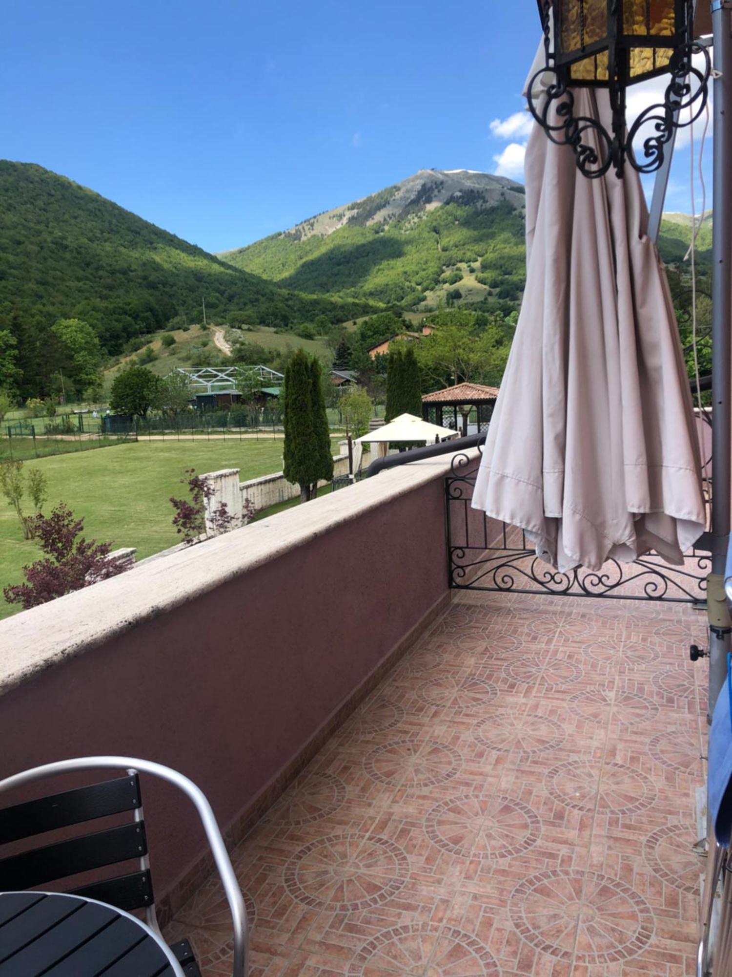Hotel Bucaneve Pescasseroli Eksteriør bilde